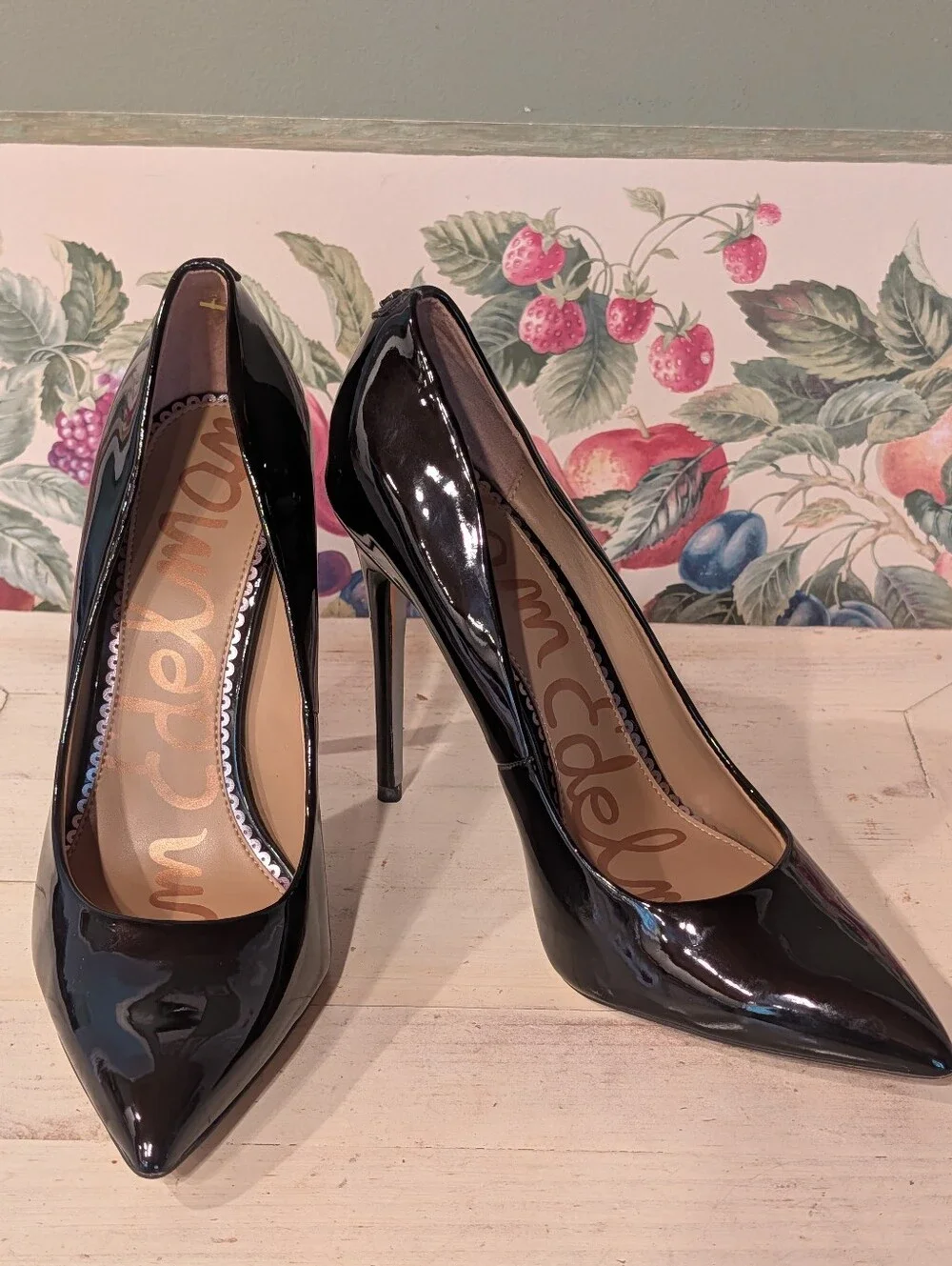 Sam Edelman Black Patent Pointed-Toe Stiletto Heels Sz 8.5